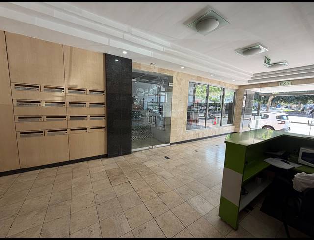 614M² BUILDING TO LET IN CAPE TOWN CITY CENTRE